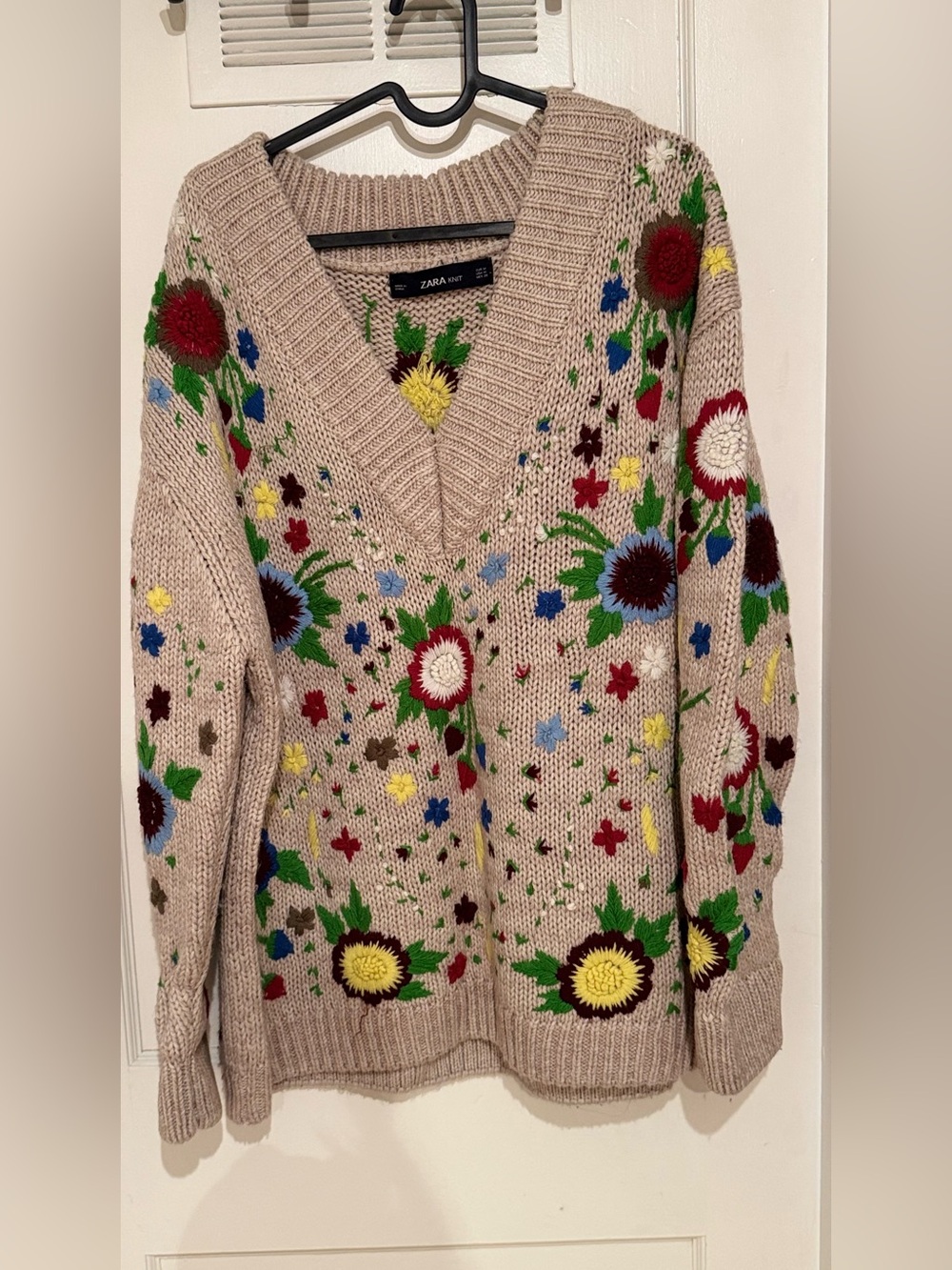 Zara Multi-Colored 3D Floral Embroidered Knit Sweater - Picture 4 of 9